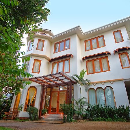 Mango Hill Inn Rangoon Eksteriør billede