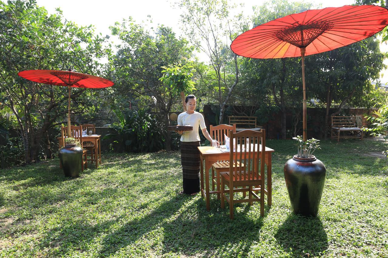 Mango Hill Inn Rangoon Eksteriør billede